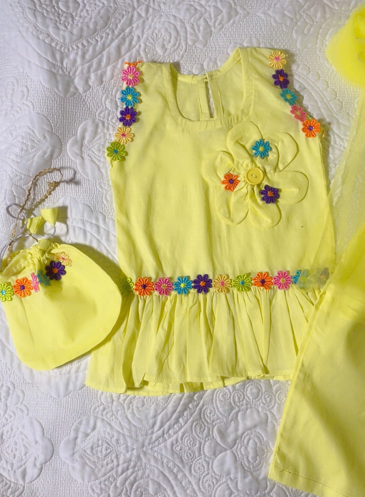 Girls 4 Pc Lawn Top - Sunshine Blossom